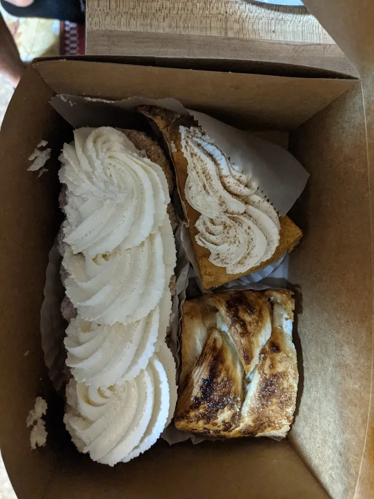 Pumpkin Cheesecake Apple Strudel Cream Roll